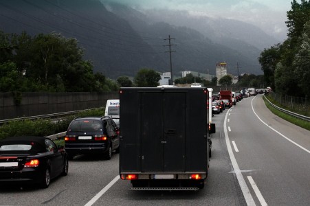 Assotrasporti: bene le misure del governo, ma servono ulteriori interventi per le imprese